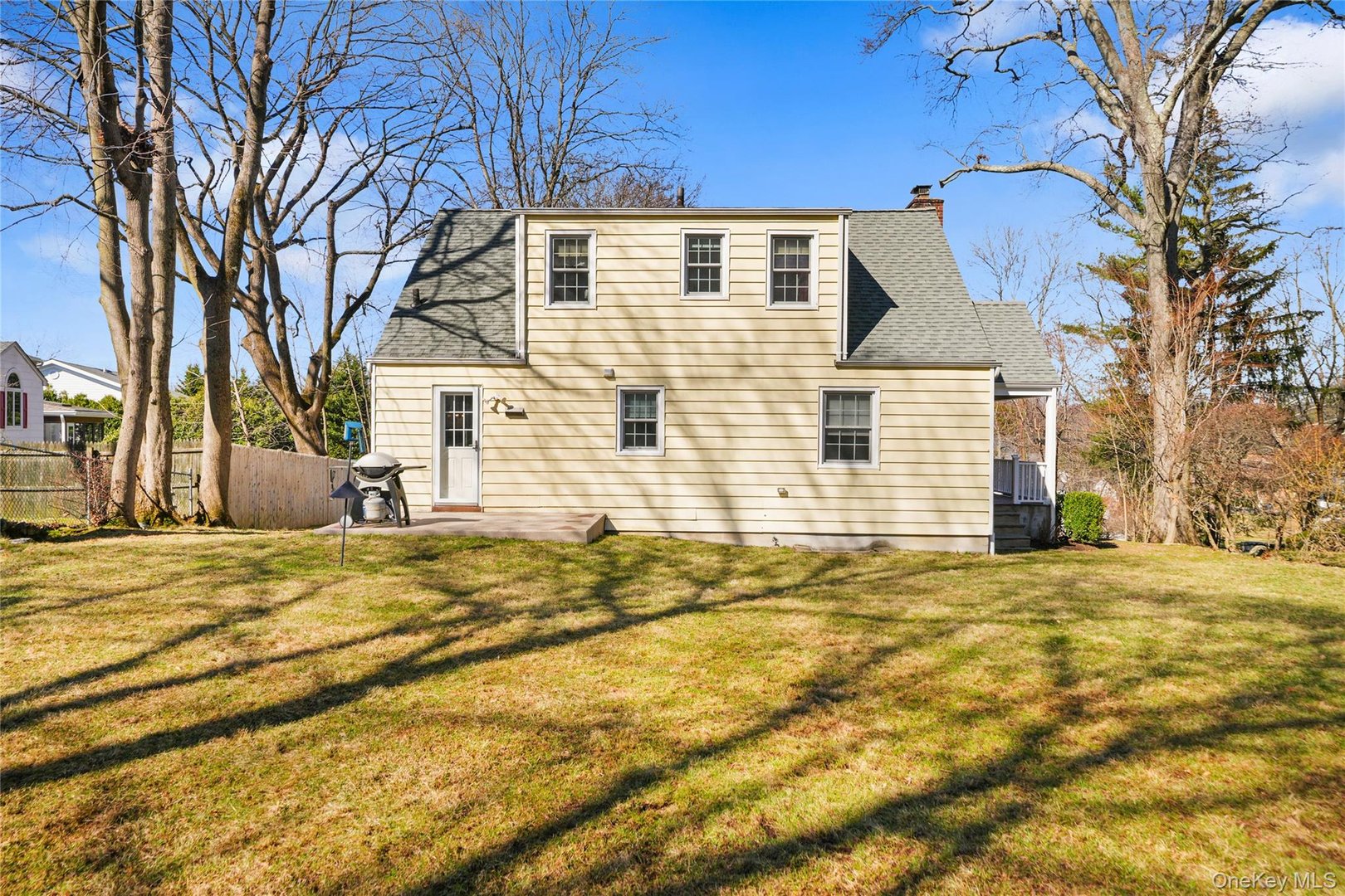 5 Birch Street W Photo 30