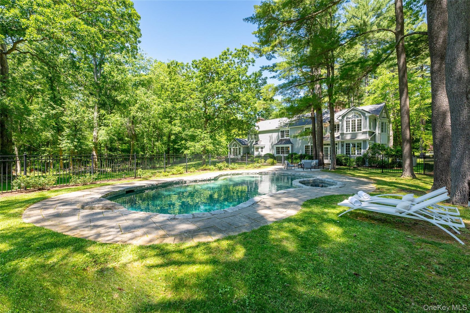 14 Salem Hill Road Photo 38