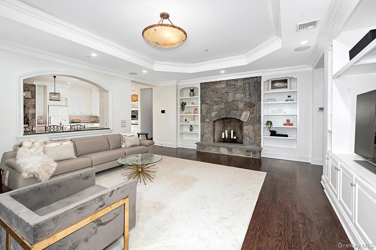 301 Whippoorwill Road Photo 9