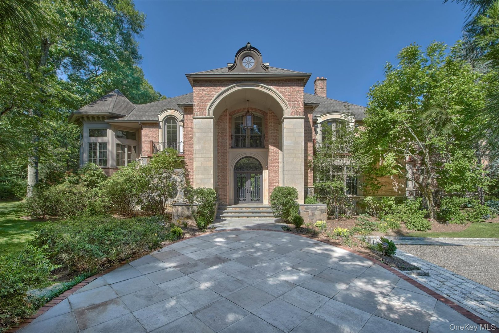 301 Whippoorwill Road Photo 2
