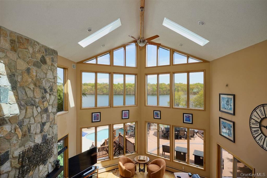 22 Fieldstone Court Photo 7