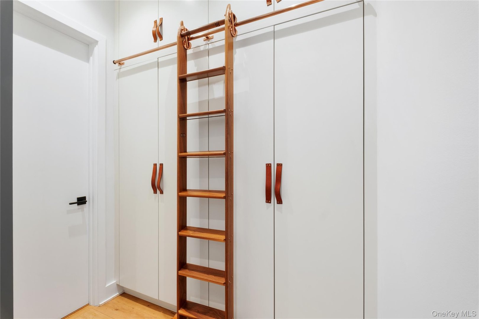 21 Orchard Road Photo 24