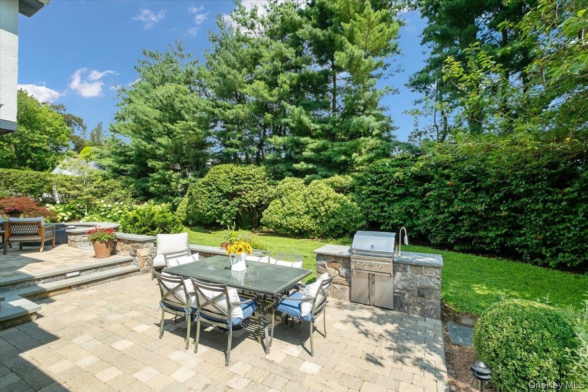 21 Orchard Road Photo 43