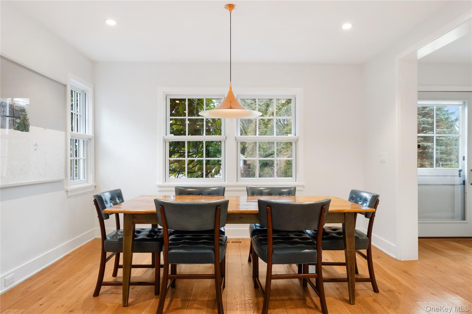 21 Orchard Road Photo 12