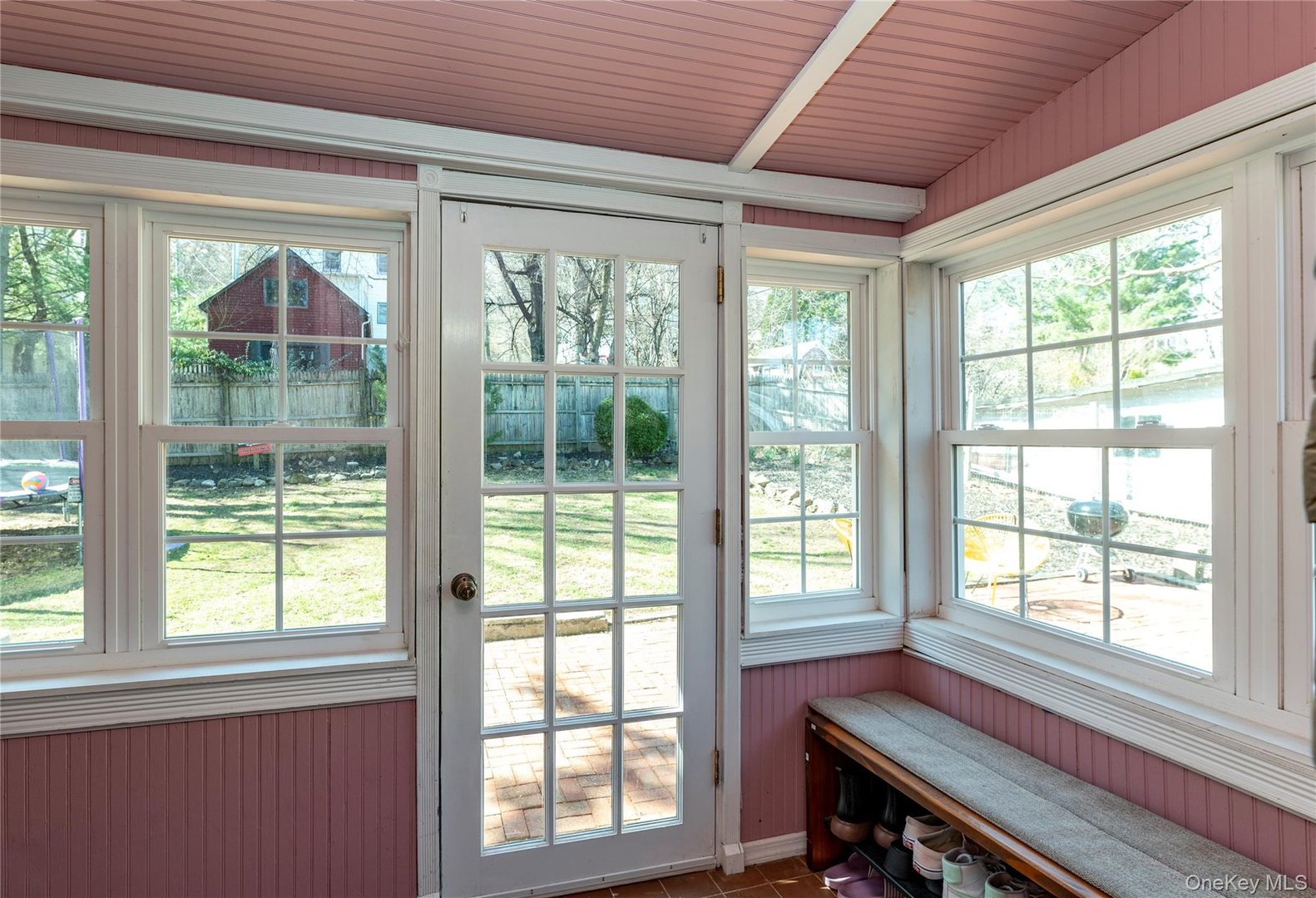 322 N Midland Avenue Photo 26