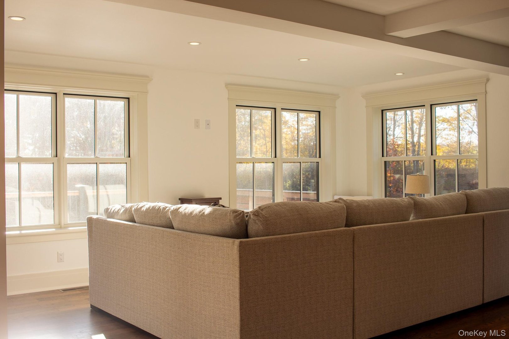 48 Konig Road Photo 6