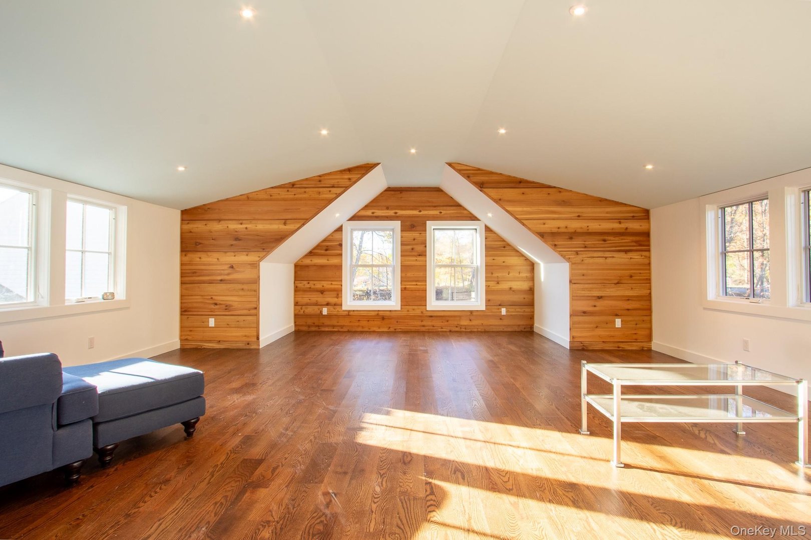 48 Konig Road Photo 20