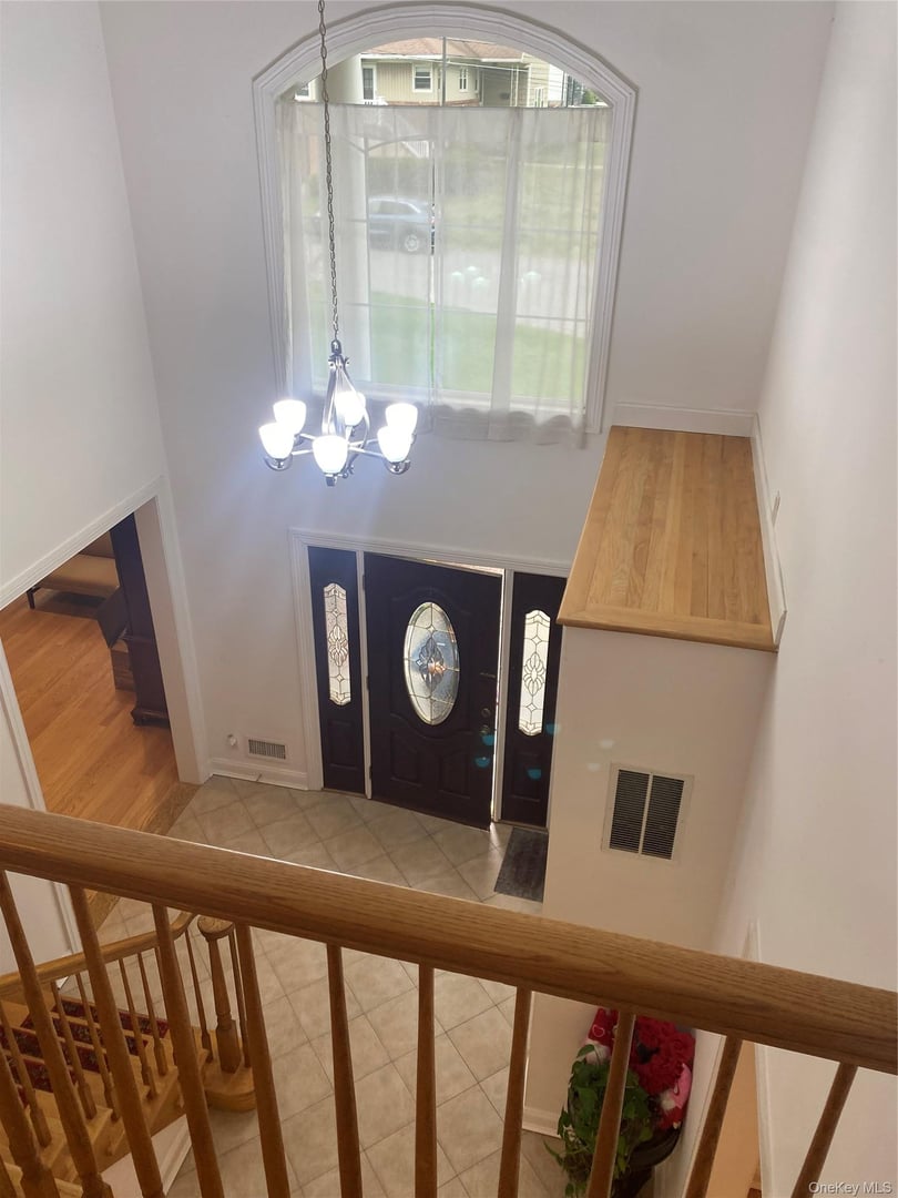18 Crosshill Road Photo 3