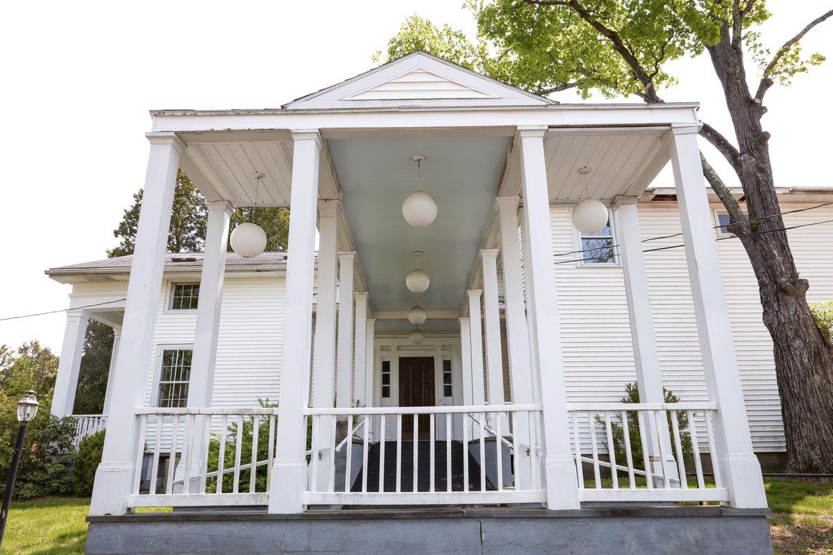 207-209 Main Street Photo 8