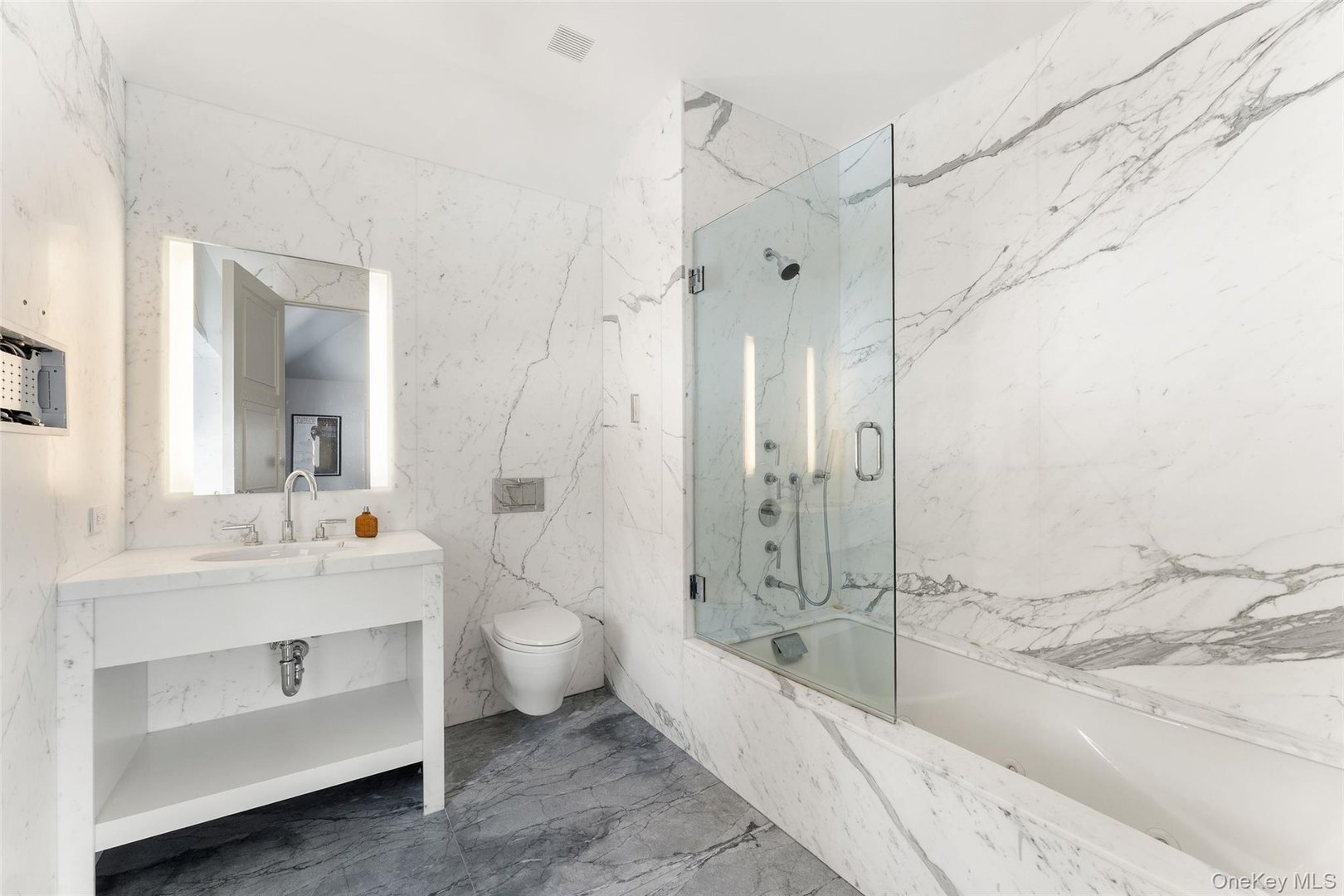 16 Taylor Road Photo 29