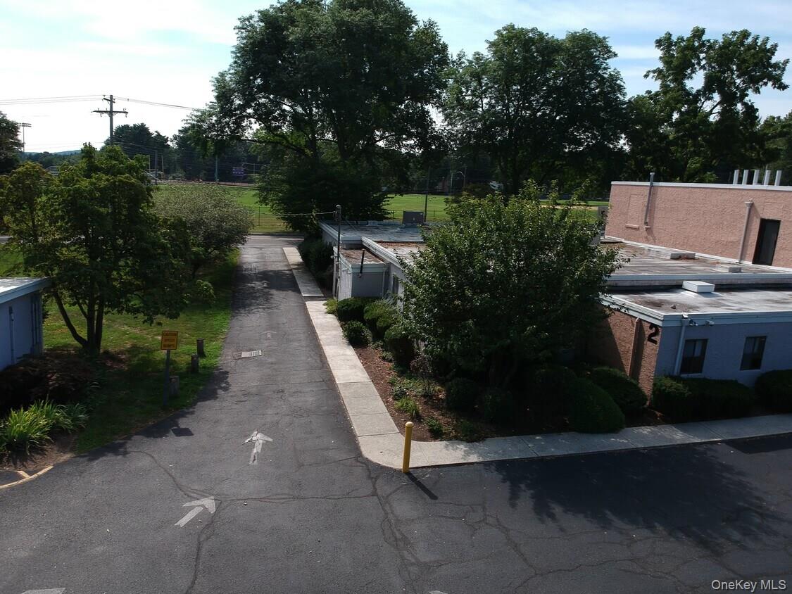 216 Congers Road Photo 38