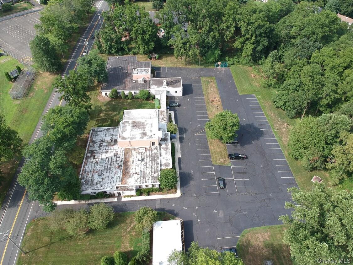216 Congers Road Photo 7