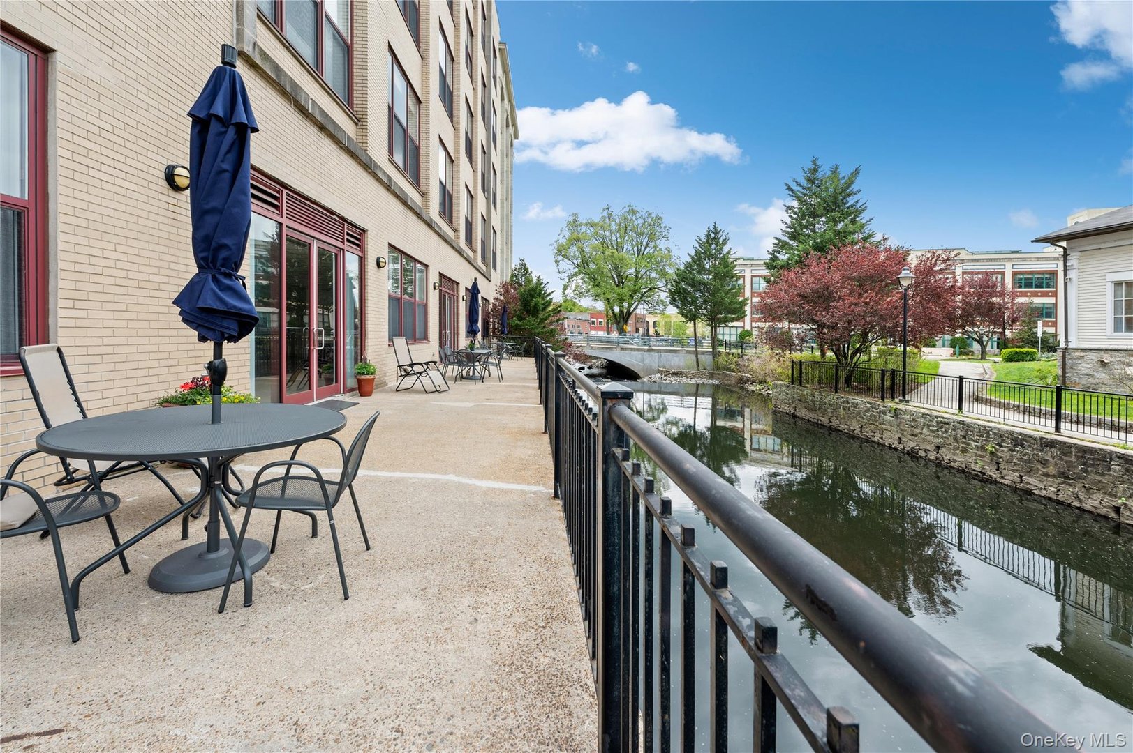 1 Scarsdale Road  #613 Photo 26