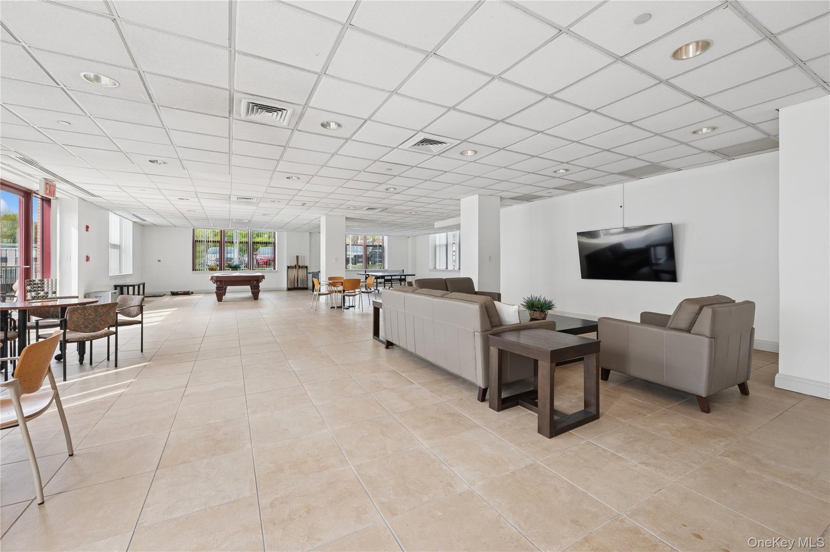 1 Scarsdale Road  #613 Photo 24