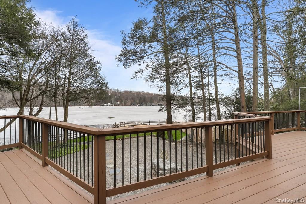 58 Twin Lakes Road Photo 12