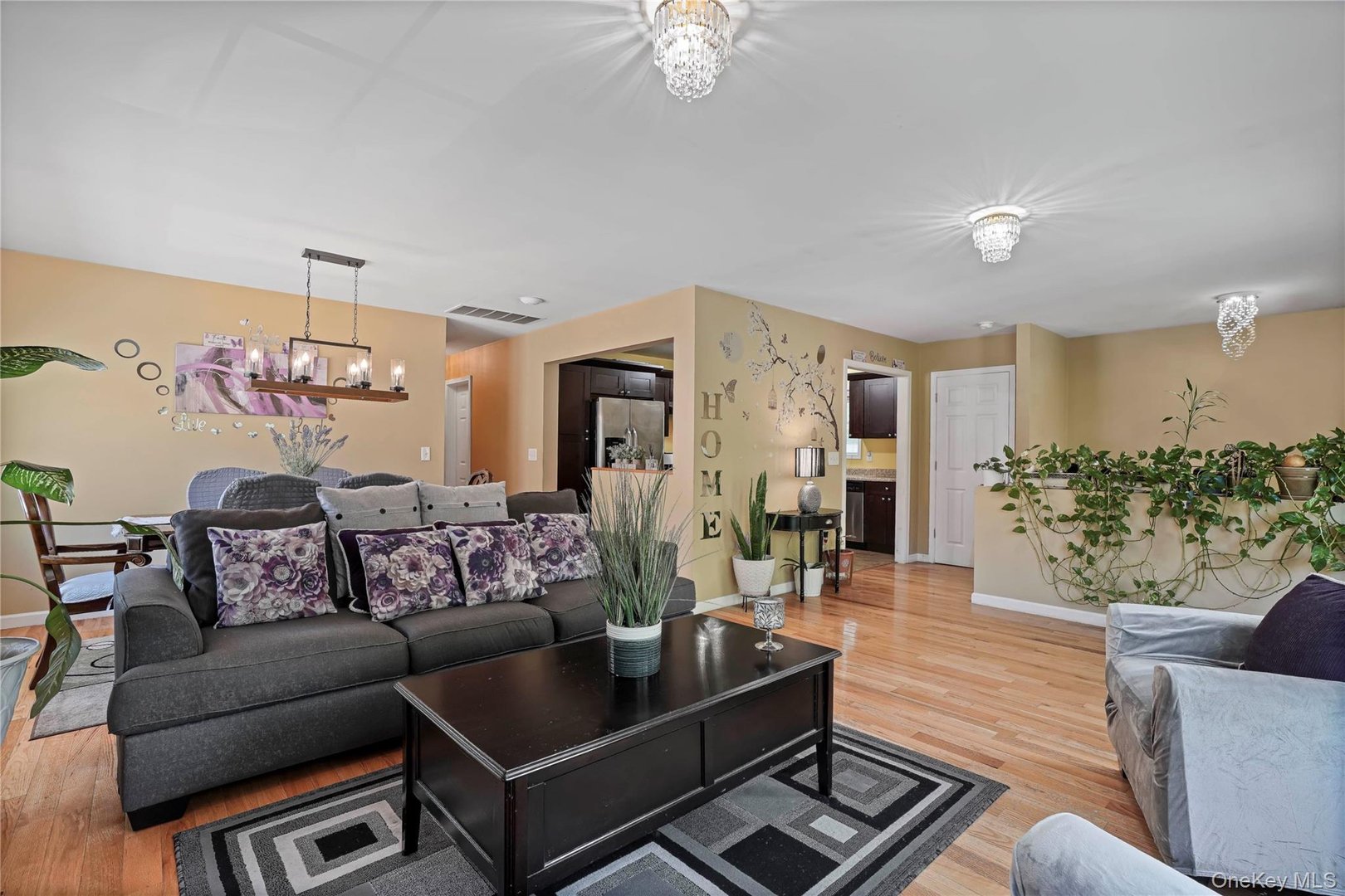 50 Sears Avenue Photo 7