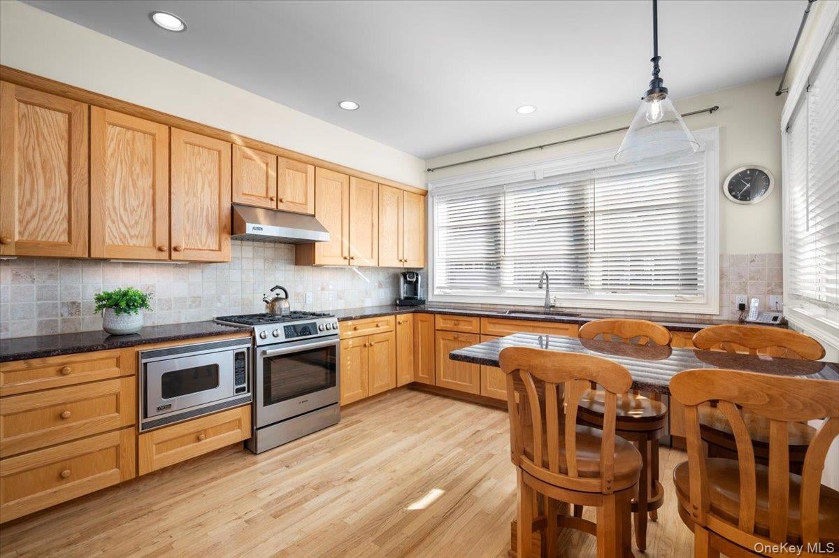 775 Scarsdale Road #7 Photo 4