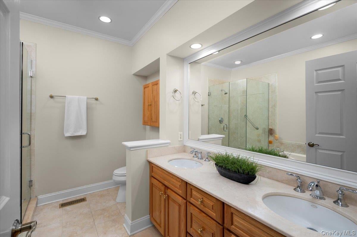 775 Scarsdale Road #7 Photo 11