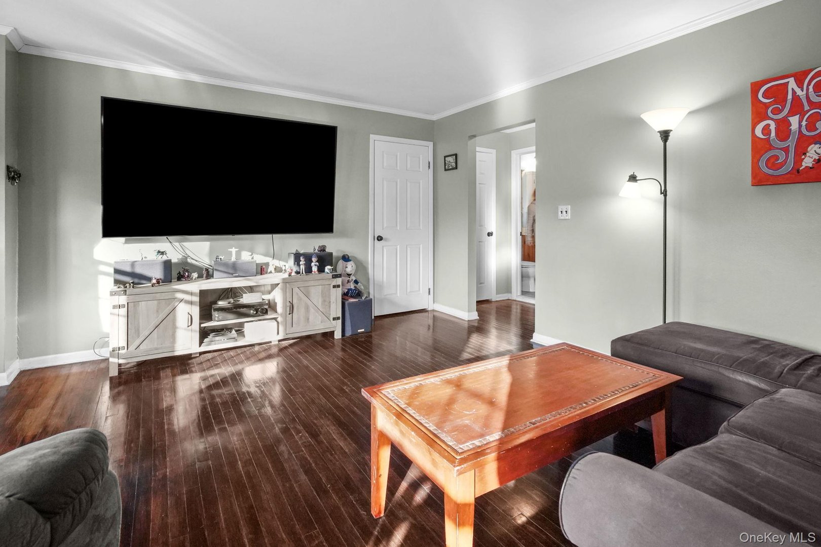 240 S Broadway  #16B Photo 5