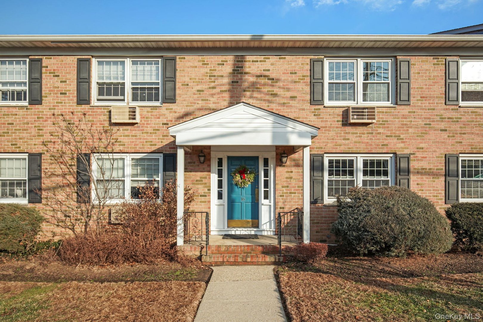 240 S Broadway  #16B Photo 1