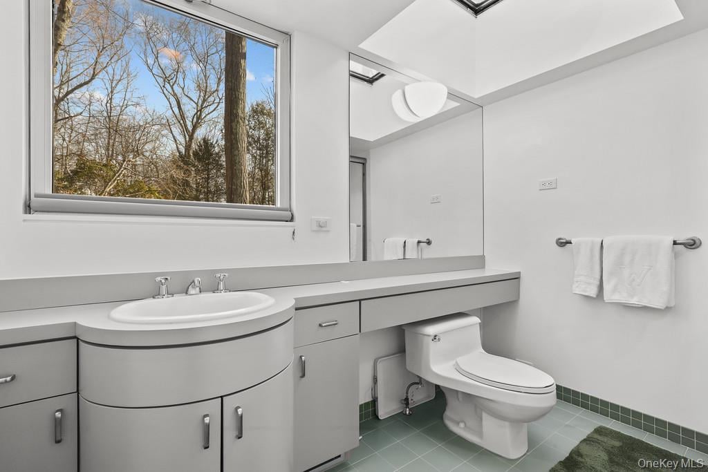 54 Cross Pond Road Photo 22