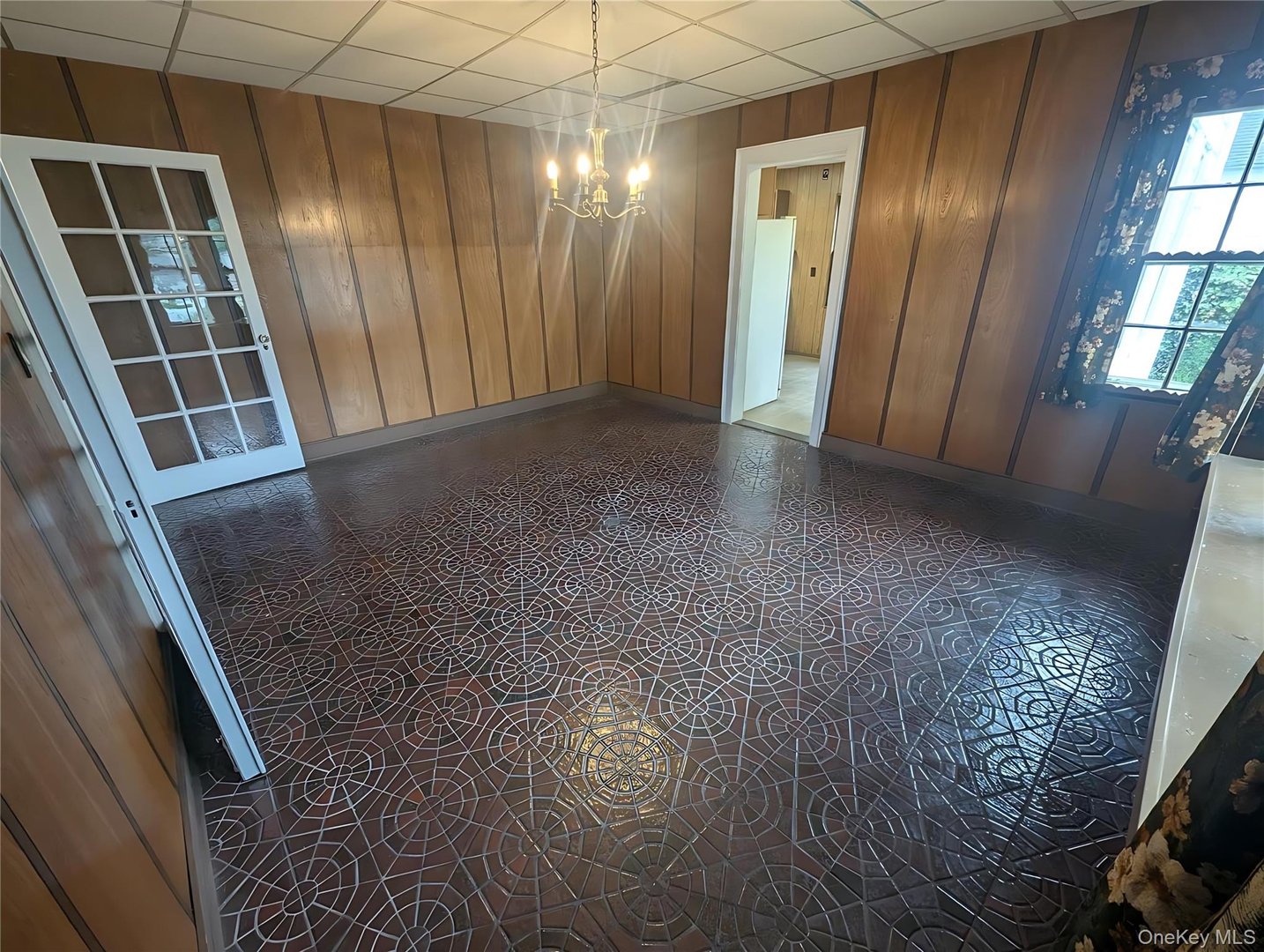 312 Hawthorne Terrace Photo 14