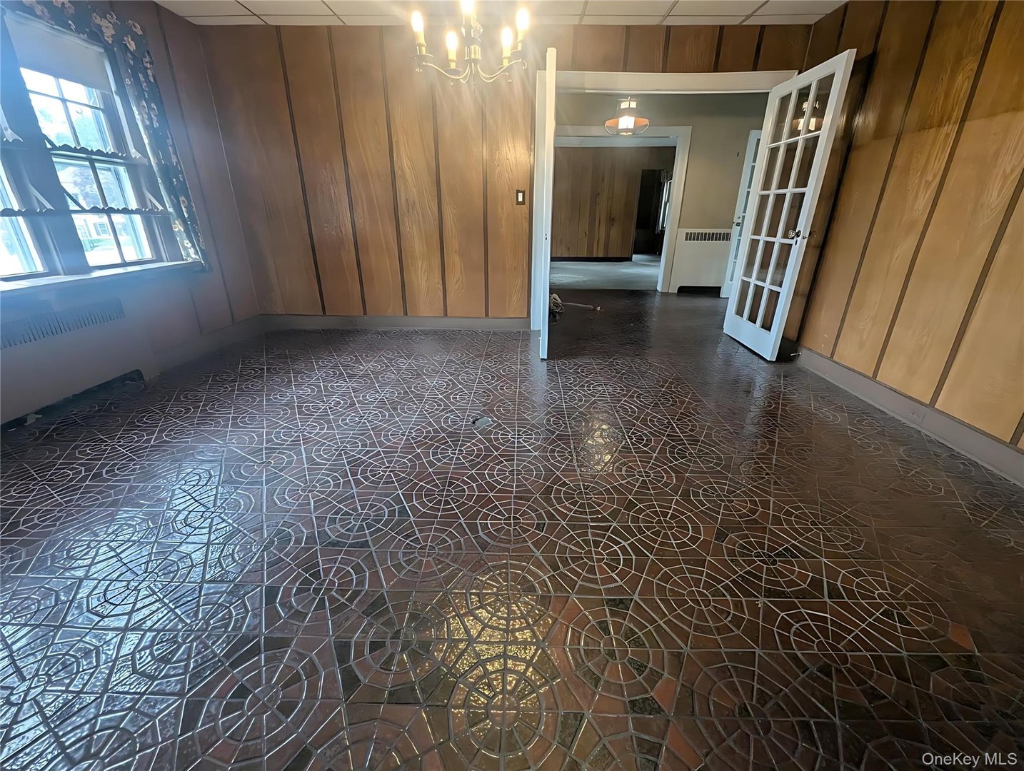 312 Hawthorne Terrace Photo 13