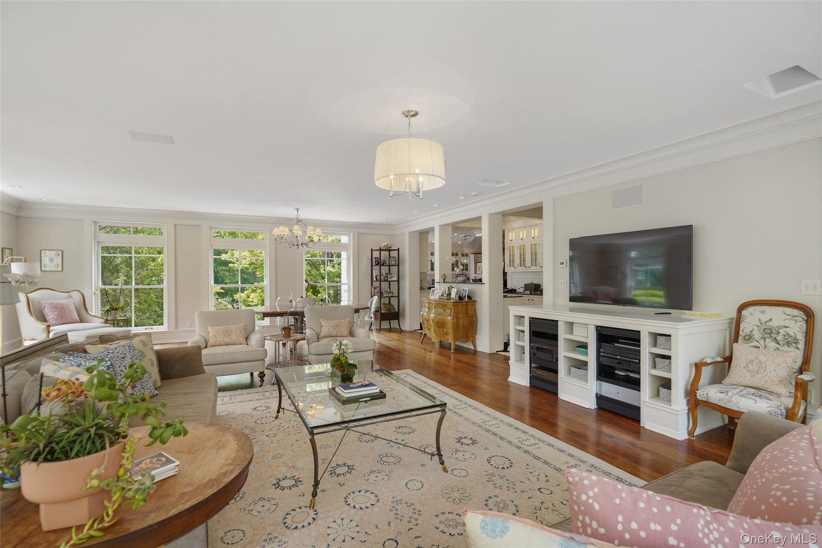 640 Grant Road Photo 14