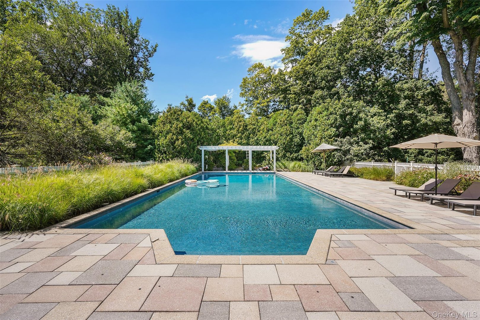 640 Grant Road Photo 38