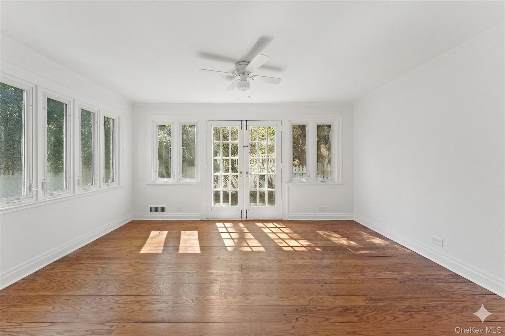 18 Wellyn Road Photo 7