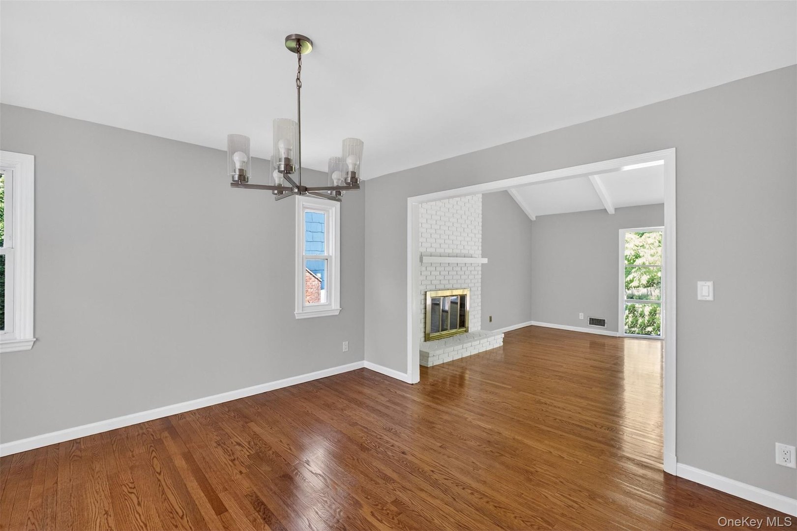 835 Shore Acres Drive Photo 8