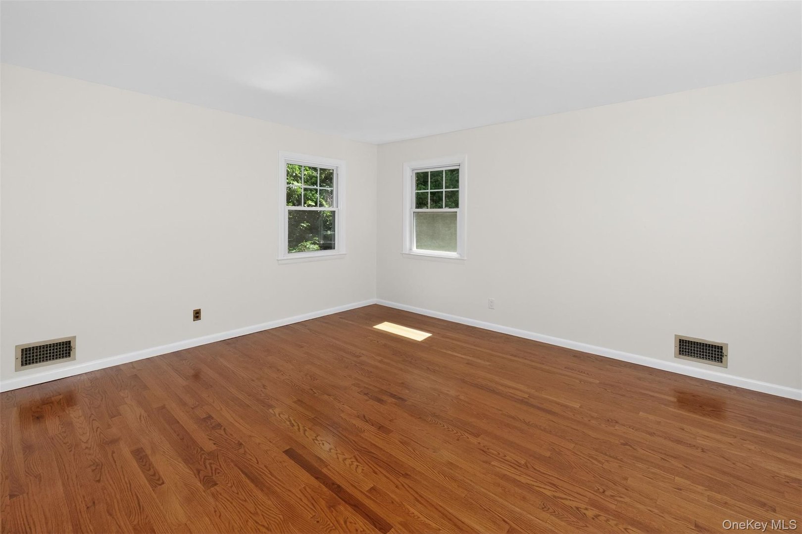 835 Shore Acres Drive Photo 23