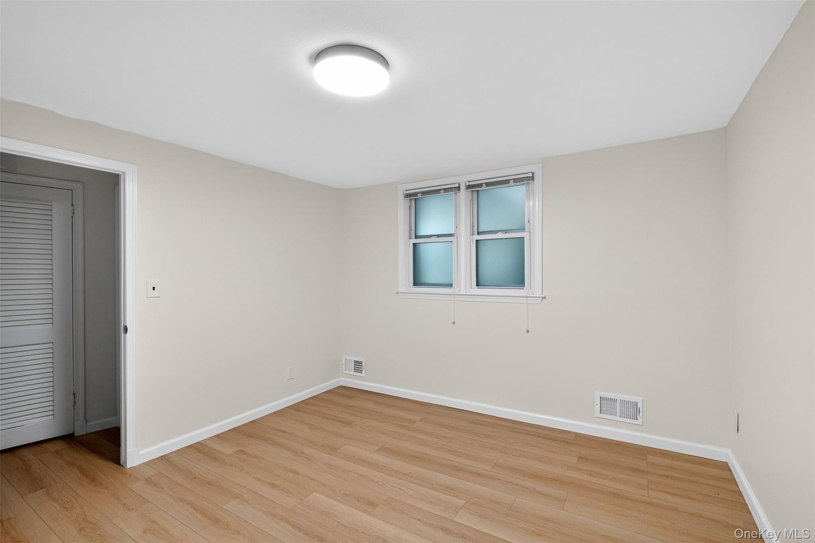 835 Shore Acres Drive Photo 31