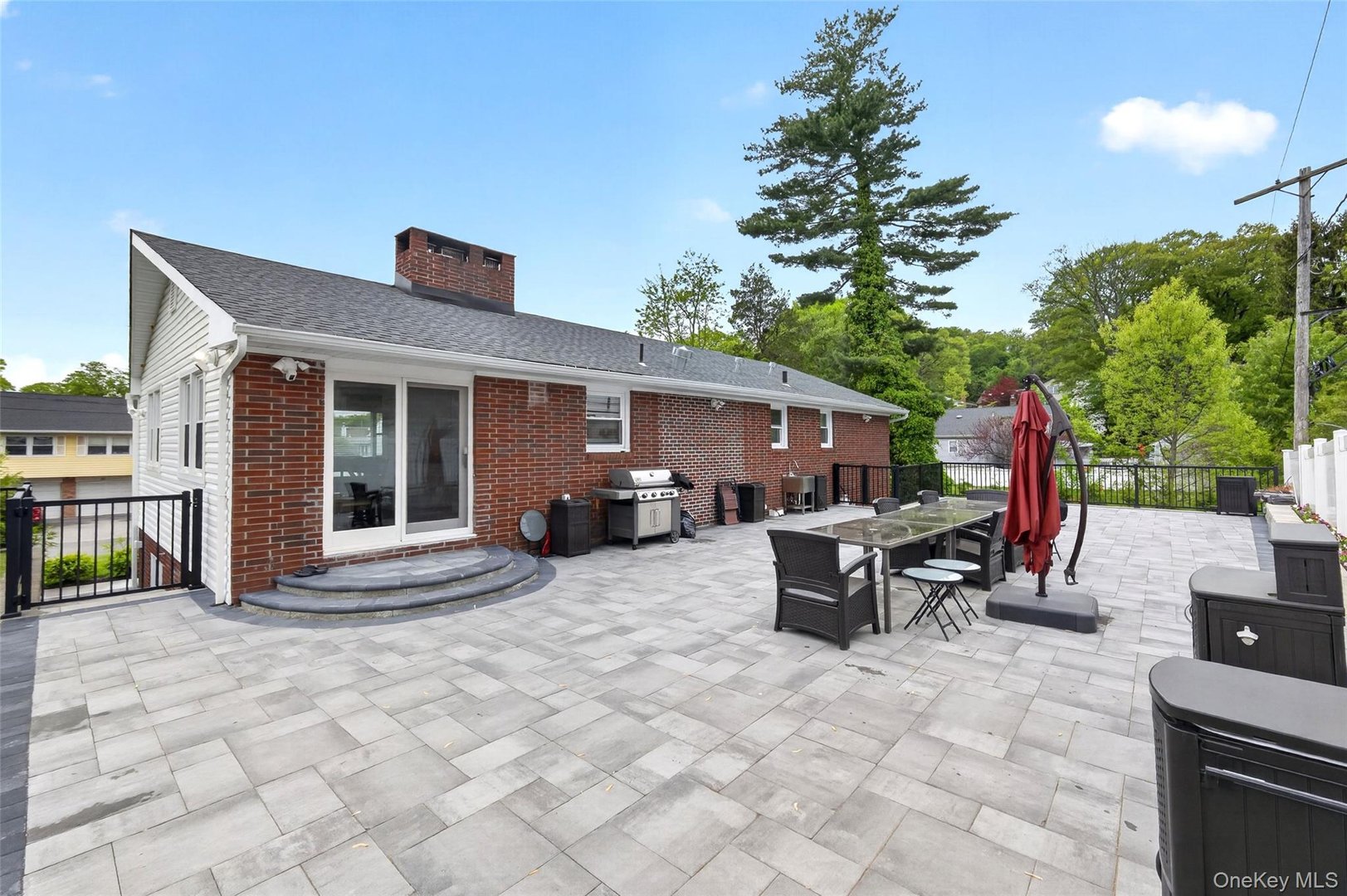 15 Cambridge Avenue Photo 15