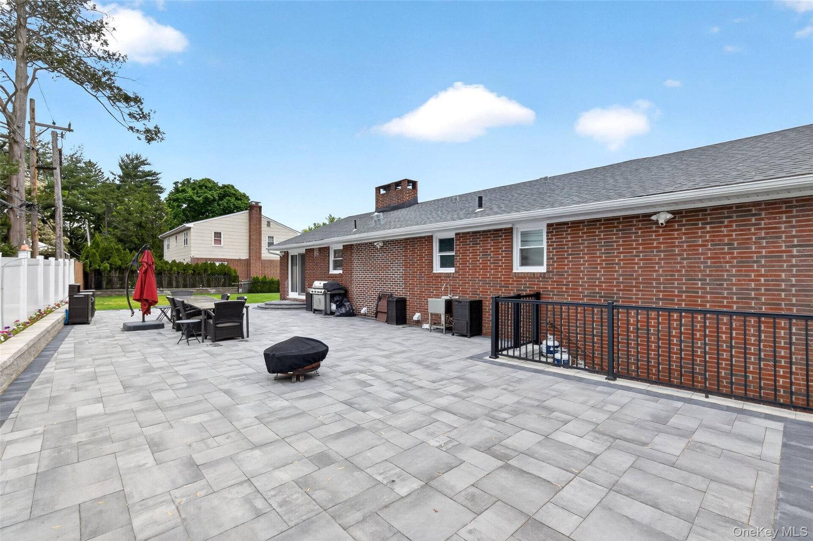 15 Cambridge Avenue Photo 16