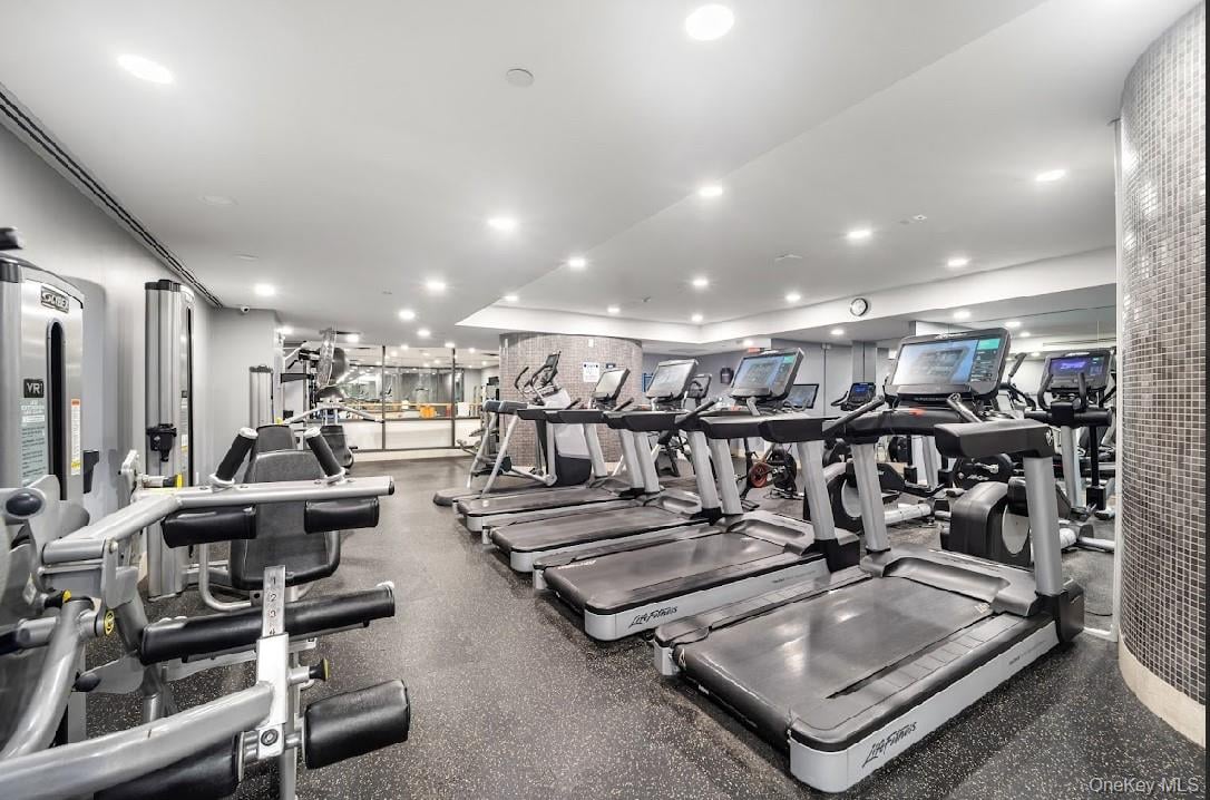 10 City Place  #8B Photo 23