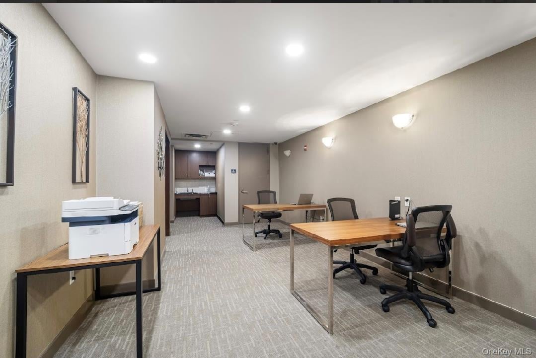 10 City Place  #8B Photo 26