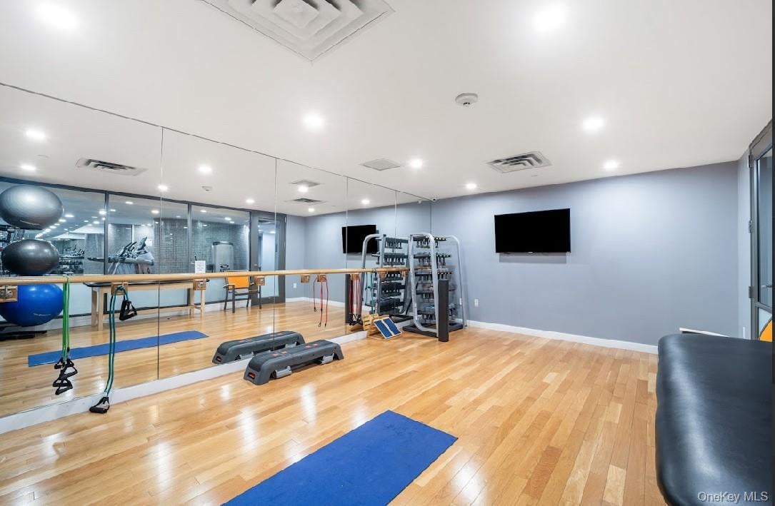 10 City Place  #8B Photo 25