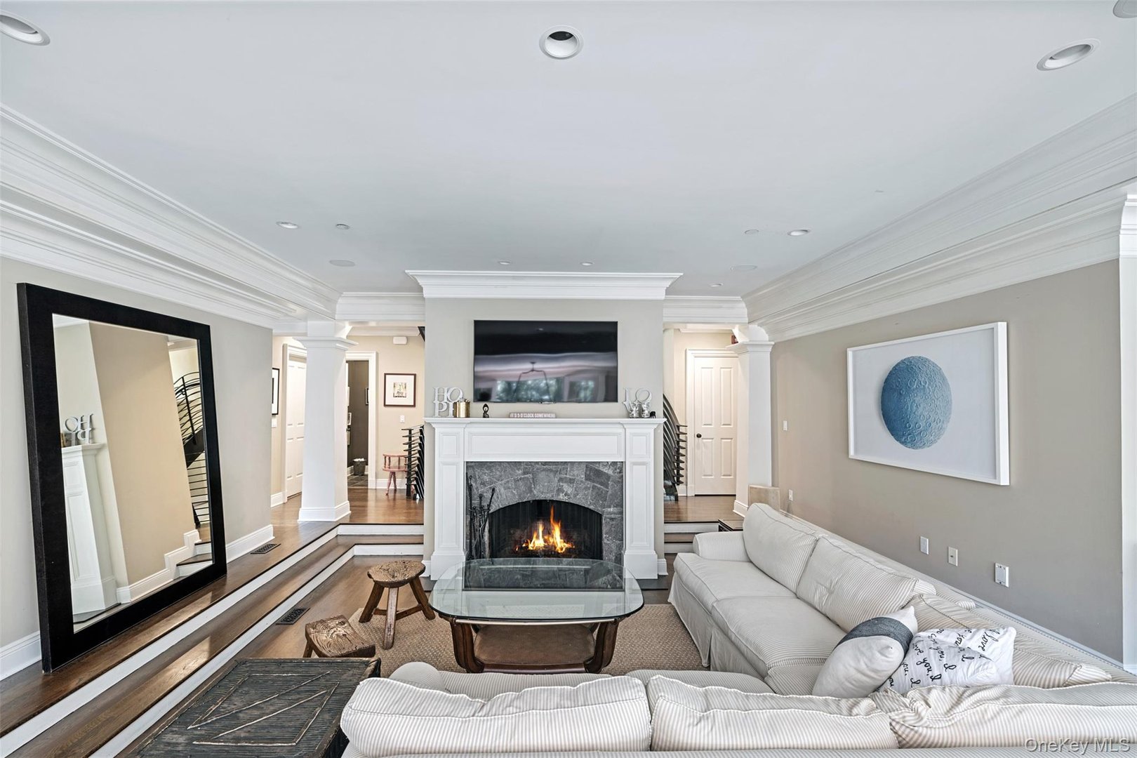 12 Bishop Park Road Photo 8