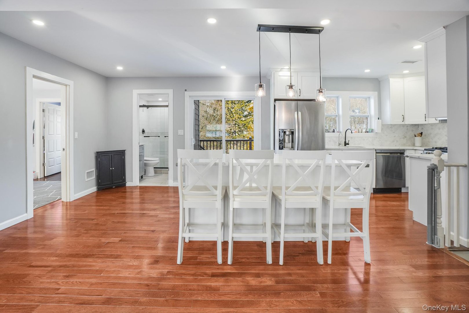 300 Washington Avenue Photo 15