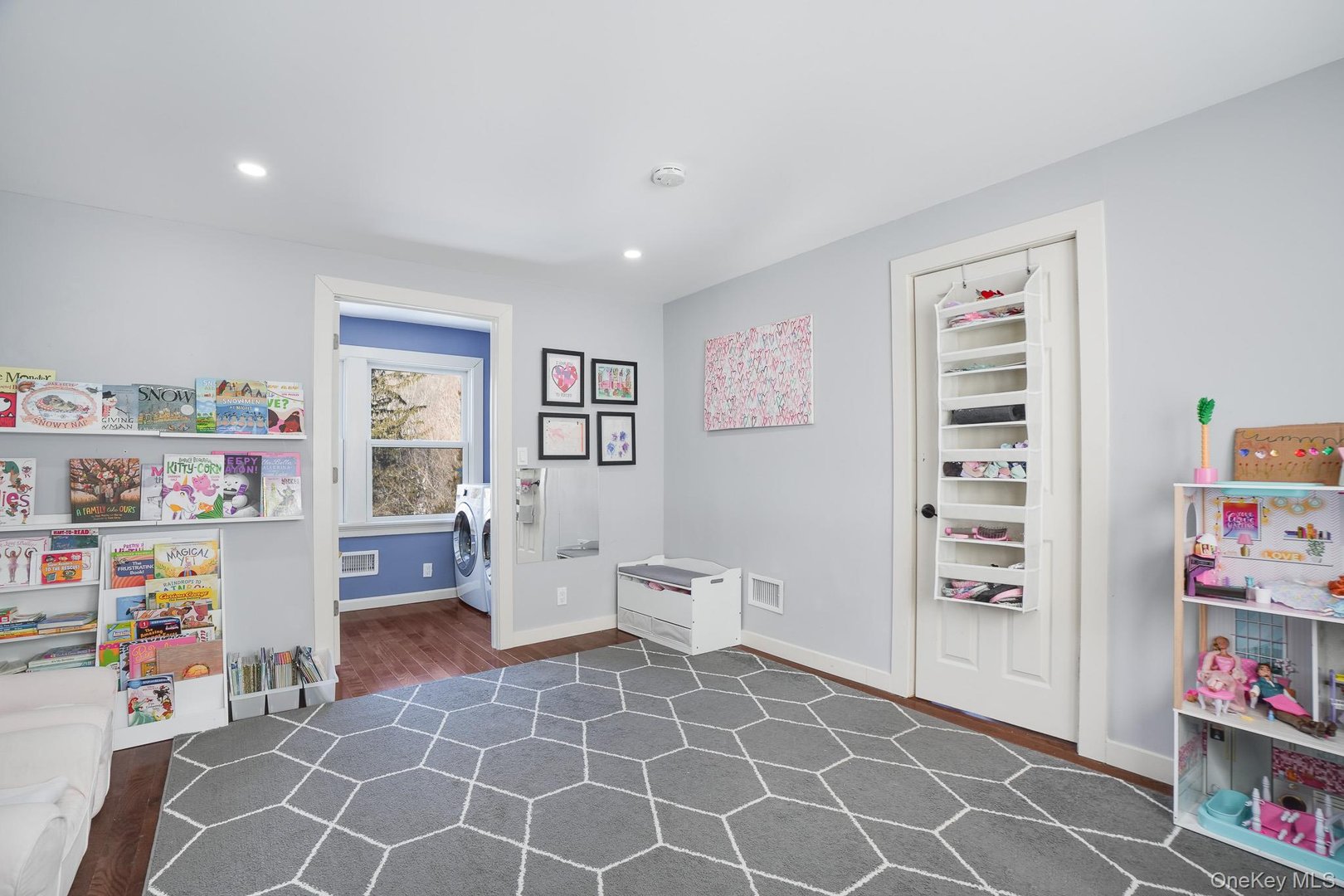 300 Washington Avenue Photo 18