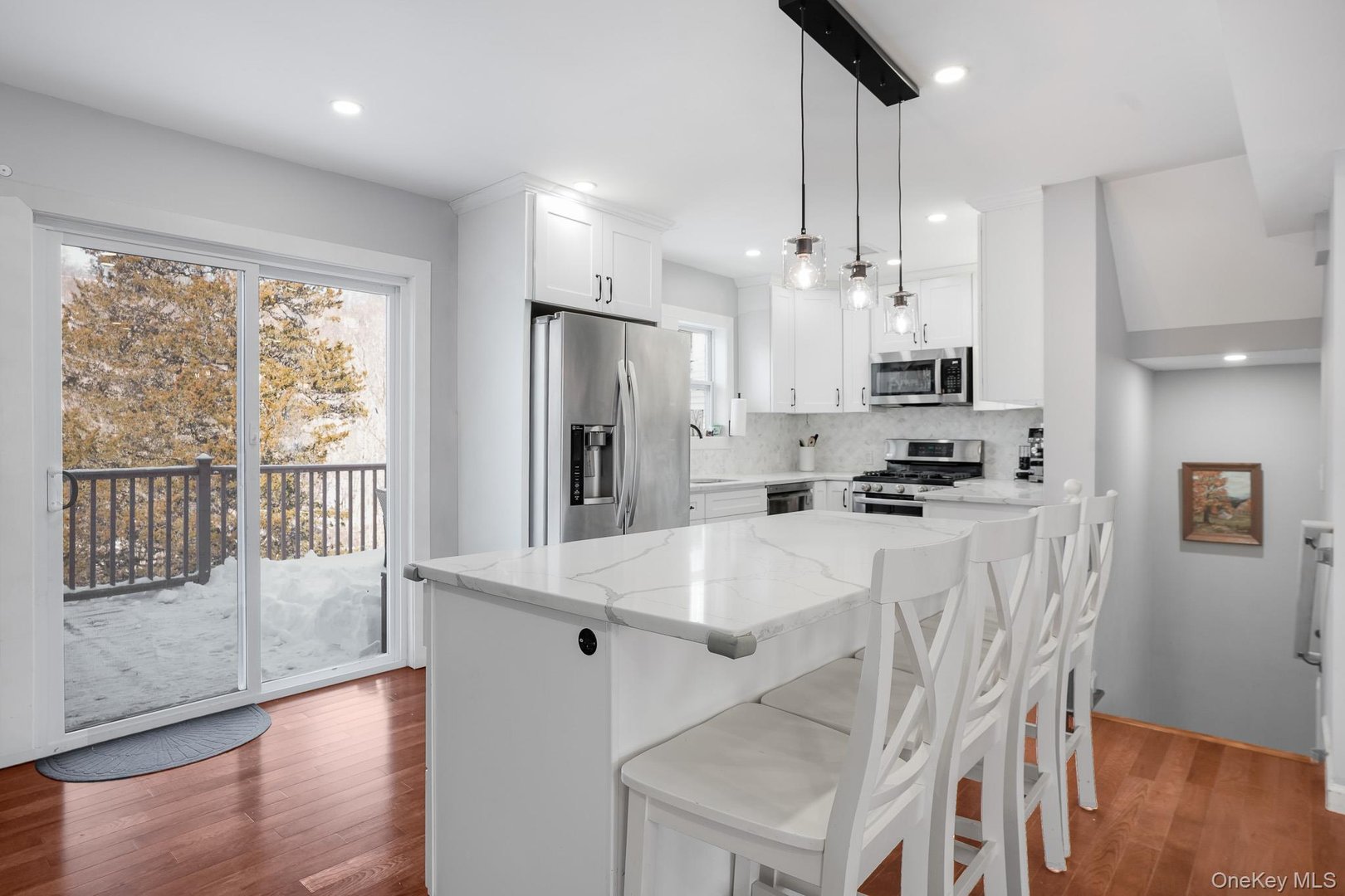 300 Washington Avenue Photo 9