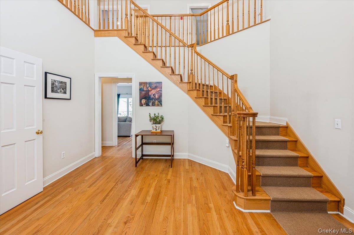 1 Southgate Avenue Photo 5