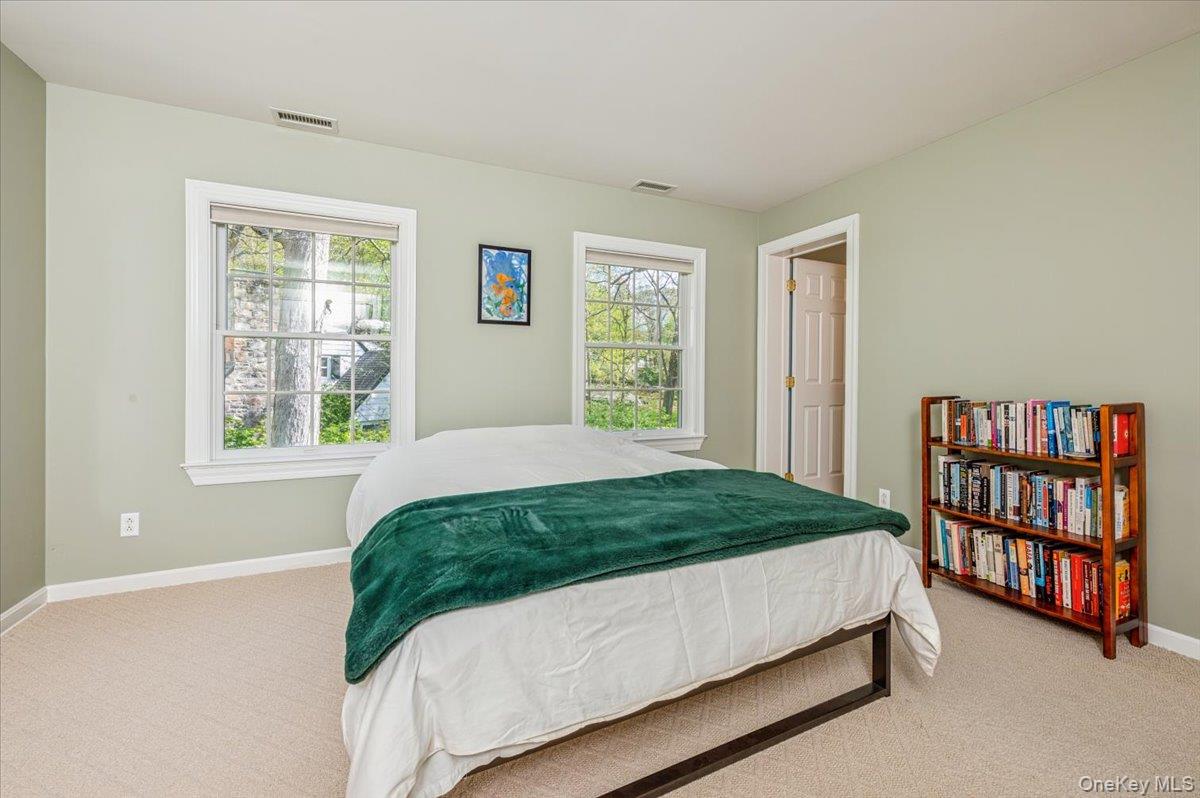 1 Southgate Avenue Photo 30