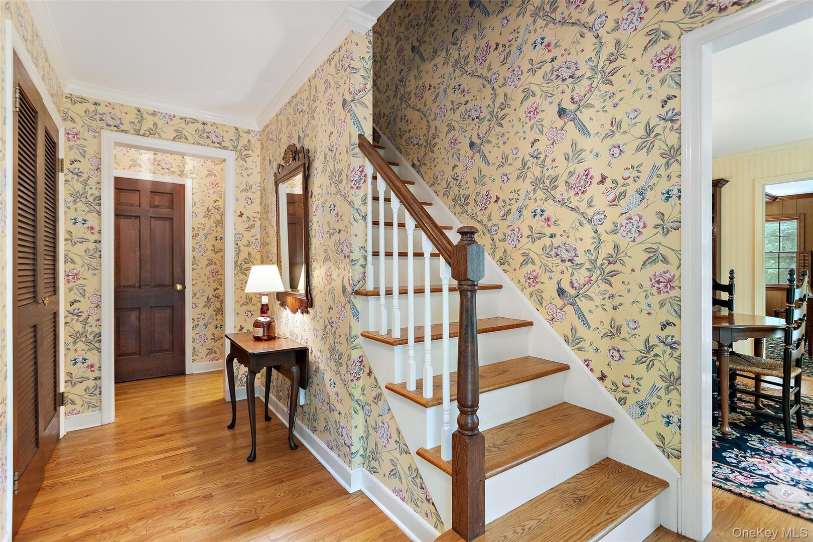 29 Cartway Lane W Photo 3