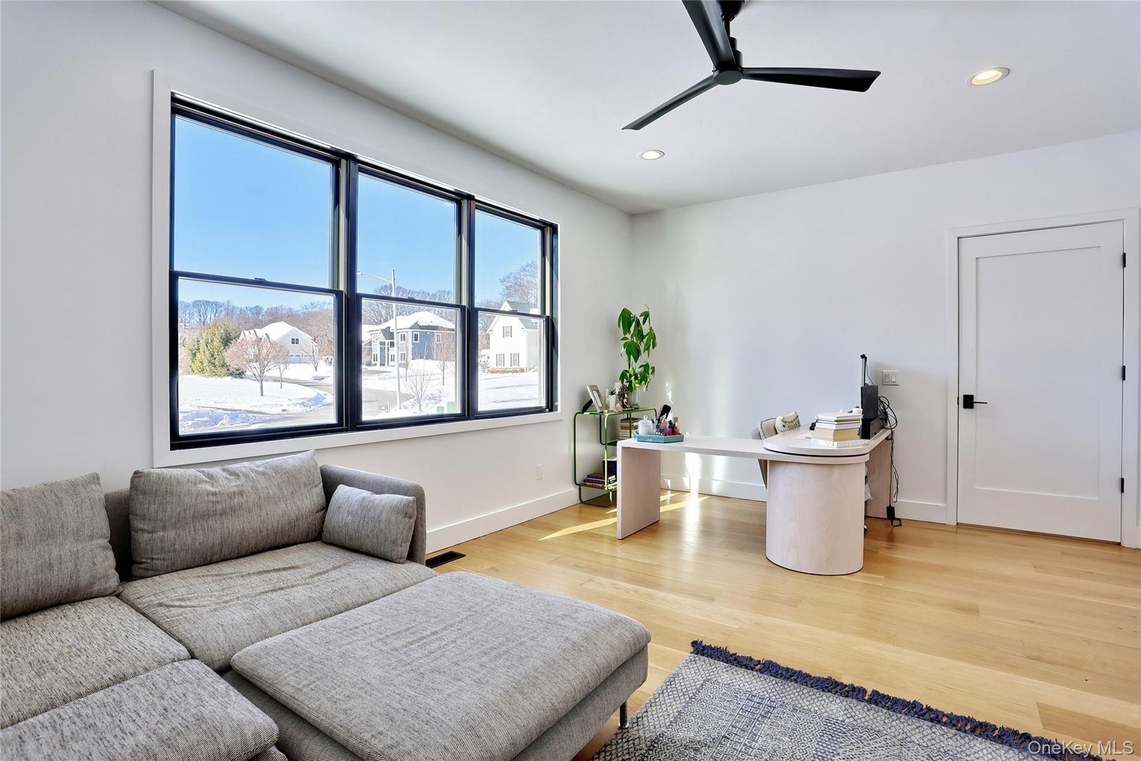 37 Harvest Road Photo 14