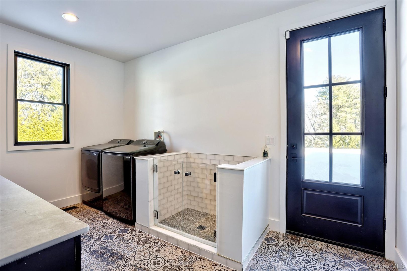 37 Harvest Road Photo 19