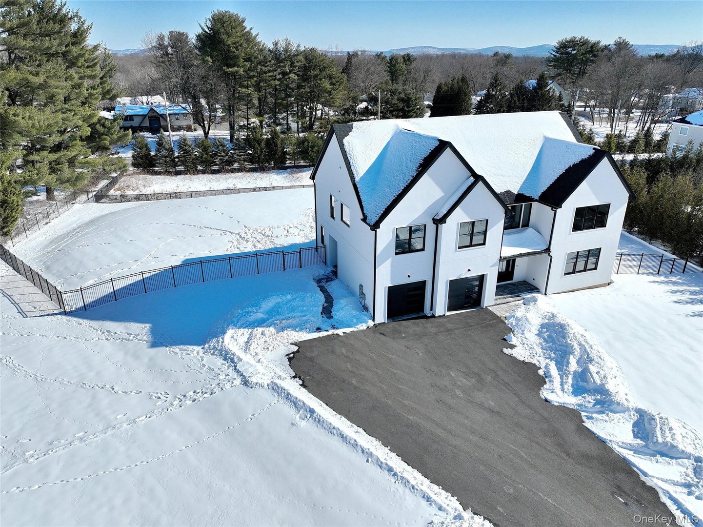 37 Harvest Road Photo 31