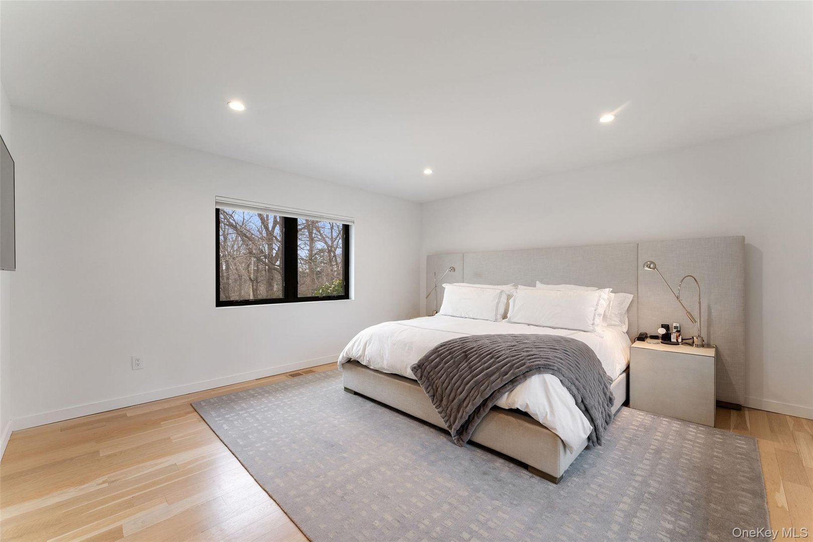 7 Windsong Road Photo 12