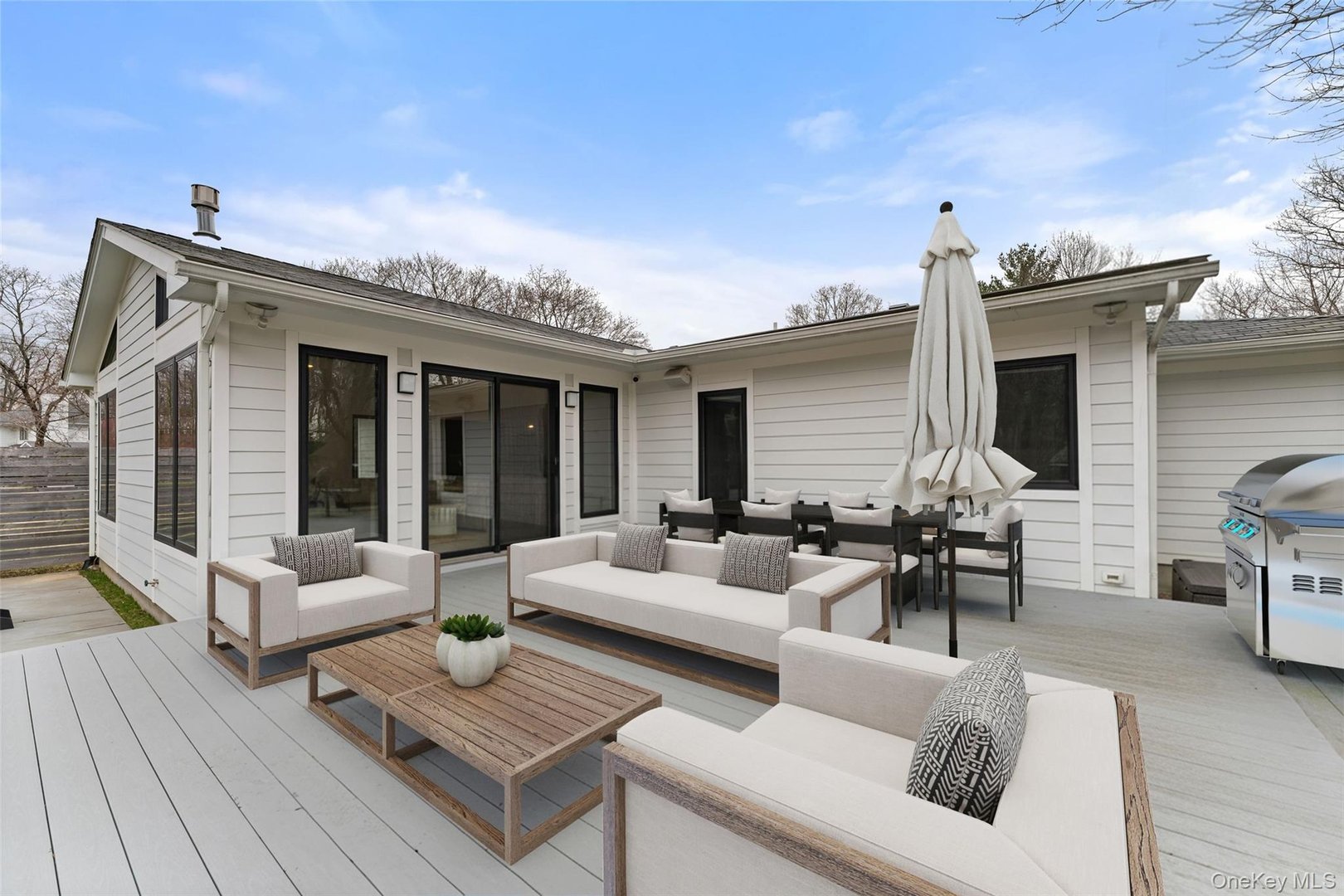 7 Windsong Road Photo 25